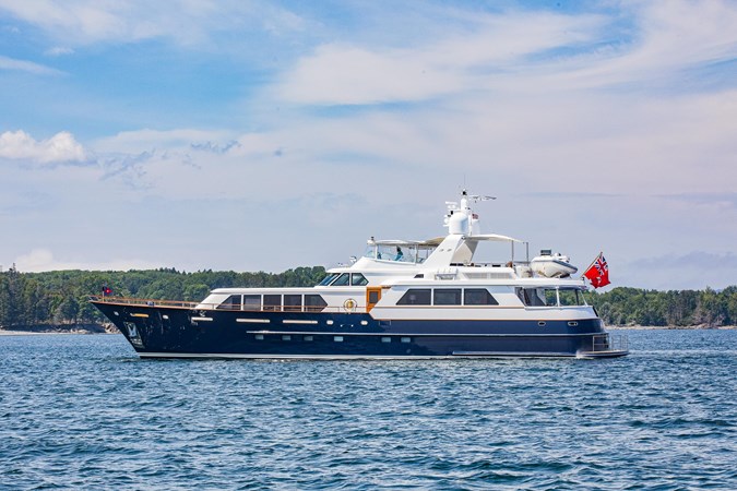 ANJILIS - Yacht zu verkaufen