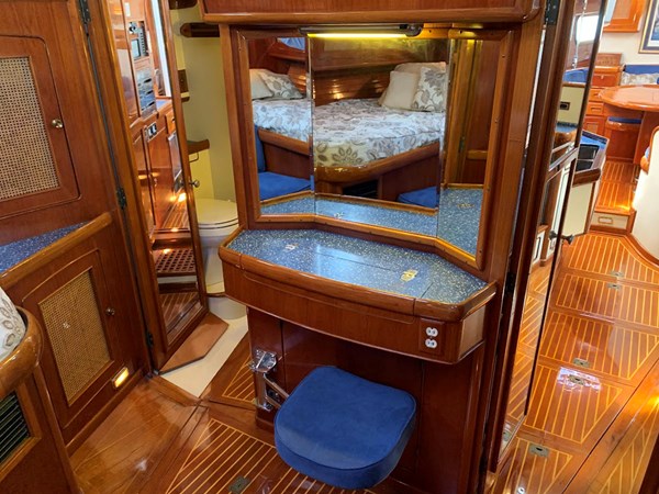 Aft Cabin Forward