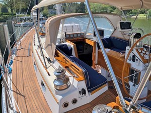 BRISE DE MER 6 Cockpit Side Entrance