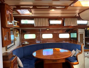 BRISE DE MER 20 Main Salon Starboard