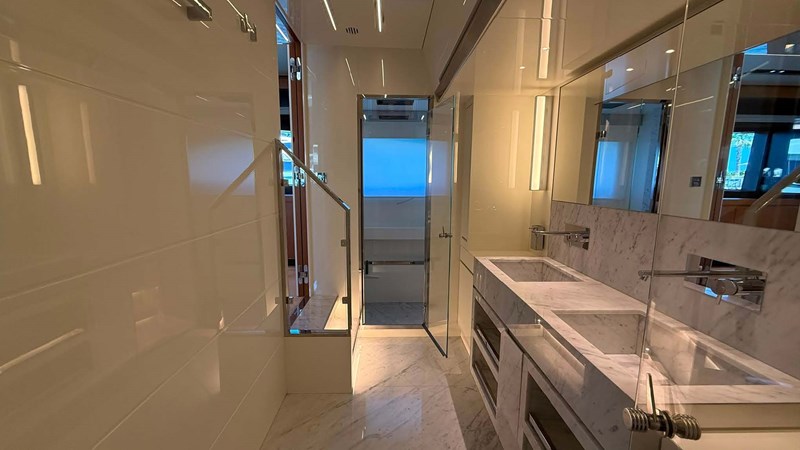 RIVA 100 CORSARO - Yacht for sale