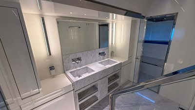 Riva 100 Corsaro 11 