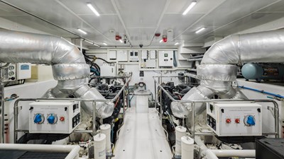 SEASEID 83 Engine room looking forward