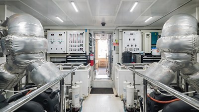 SEASEID 84 Engine room looking aft
