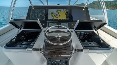 FISH TANK 51 2024 Viking 64 Convertible 