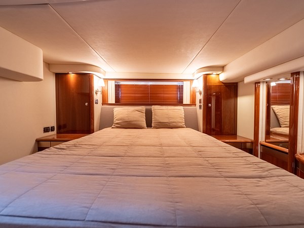 UPSIDE - Yacht zu verkaufen