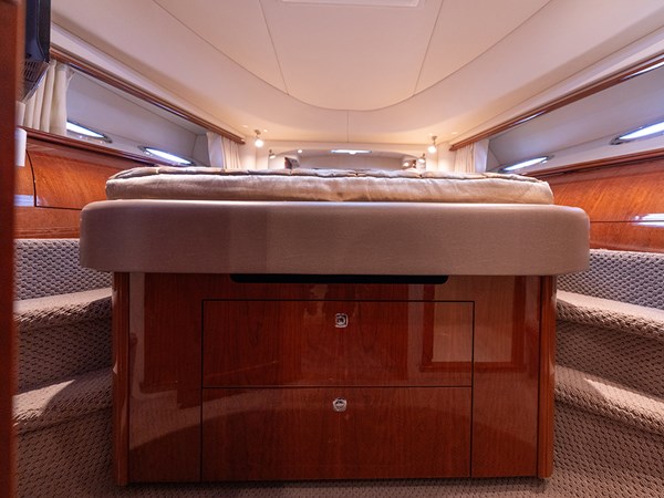 UPSIDE - Yacht zu verkaufen