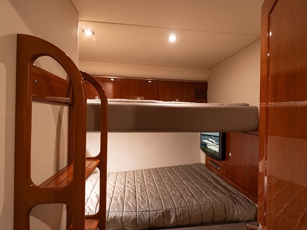 UPSIDE - Yacht zu verkaufen