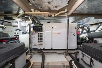 UPSIDE 54 Genset
