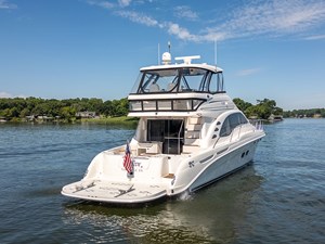 UPSIDE 63 Stbd quarter profile