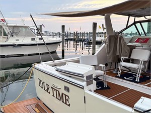 33' Tiara 1988 3300 Open 8 