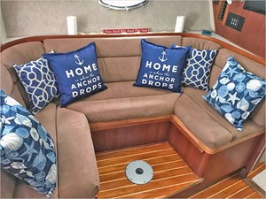 33' Tiara 1988 3300 Open 17 