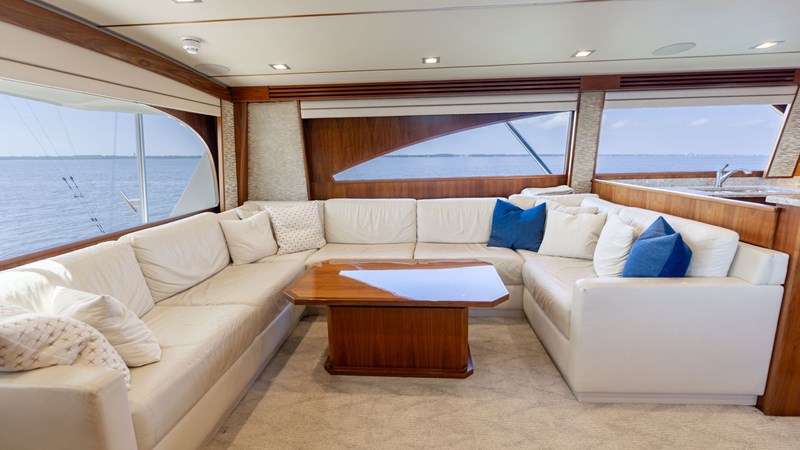 CE - Yacht zu verkaufen