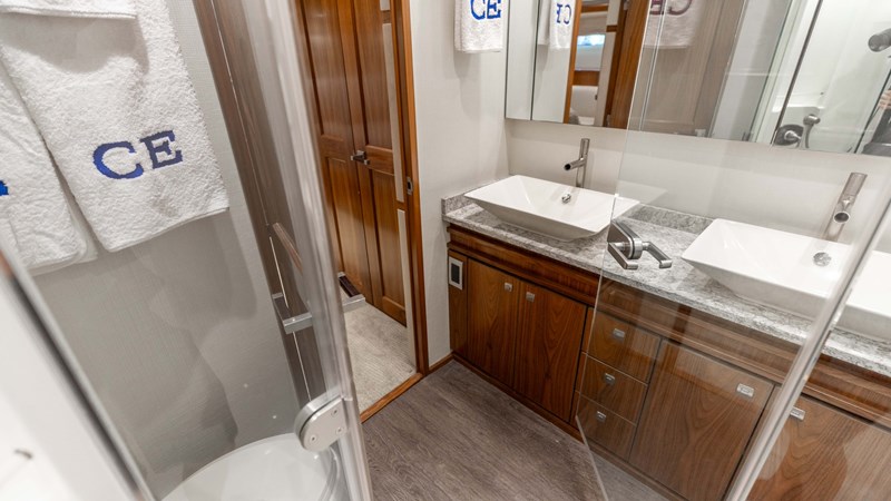 CE - Yacht zu verkaufen