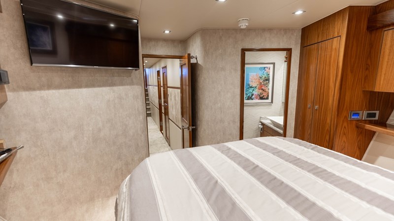 CE - Yacht zu verkaufen