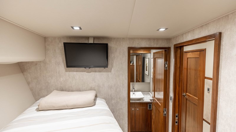 CE - Yacht zu verkaufen