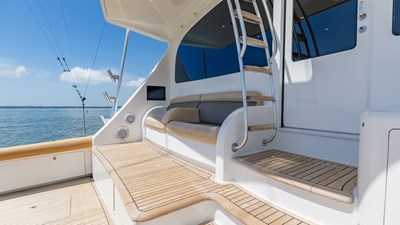 CE 42 2016 Viking 80 Convertible 