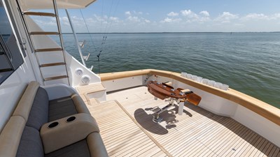 CE 44 2016 Viking 80 Convertible 