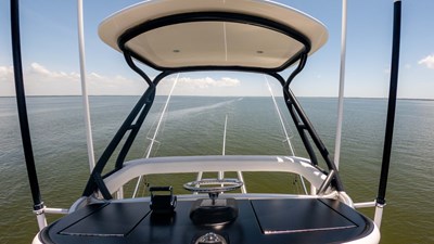 CE 52 2016 Viking 80 Convertible 