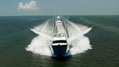 CE 67 2016 Viking 80 Convertible 
