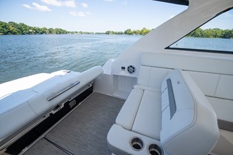 ENDLESS SUMMER 16 Cockpit