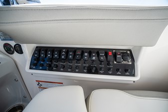 ENDLESS SUMMER 53 Switch panel