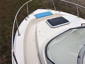 21' Grady White 2001 208 Adventure 8 