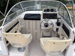 21' Grady White 2001 208 Adventure 12 
