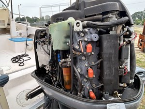 21' Grady White 2001 208 Adventure 19 