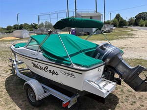 17' Boston Whaler 1996 Dauntless 4 