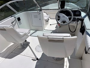 17' Boston Whaler 1996 Dauntless 8 