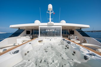 GRACE 17 
