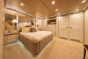 GRACE 32 
