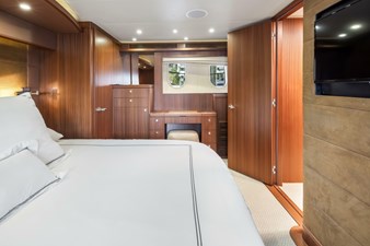 AURORA 19 