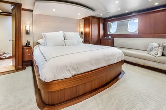 AURORA 24 