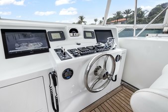 AURORA 37 