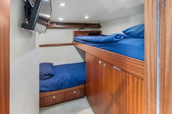 AURORA 41 