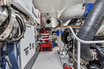 AURORA 46 