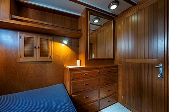 Kimberly Ann 21 Starboard Guest Stateroom
