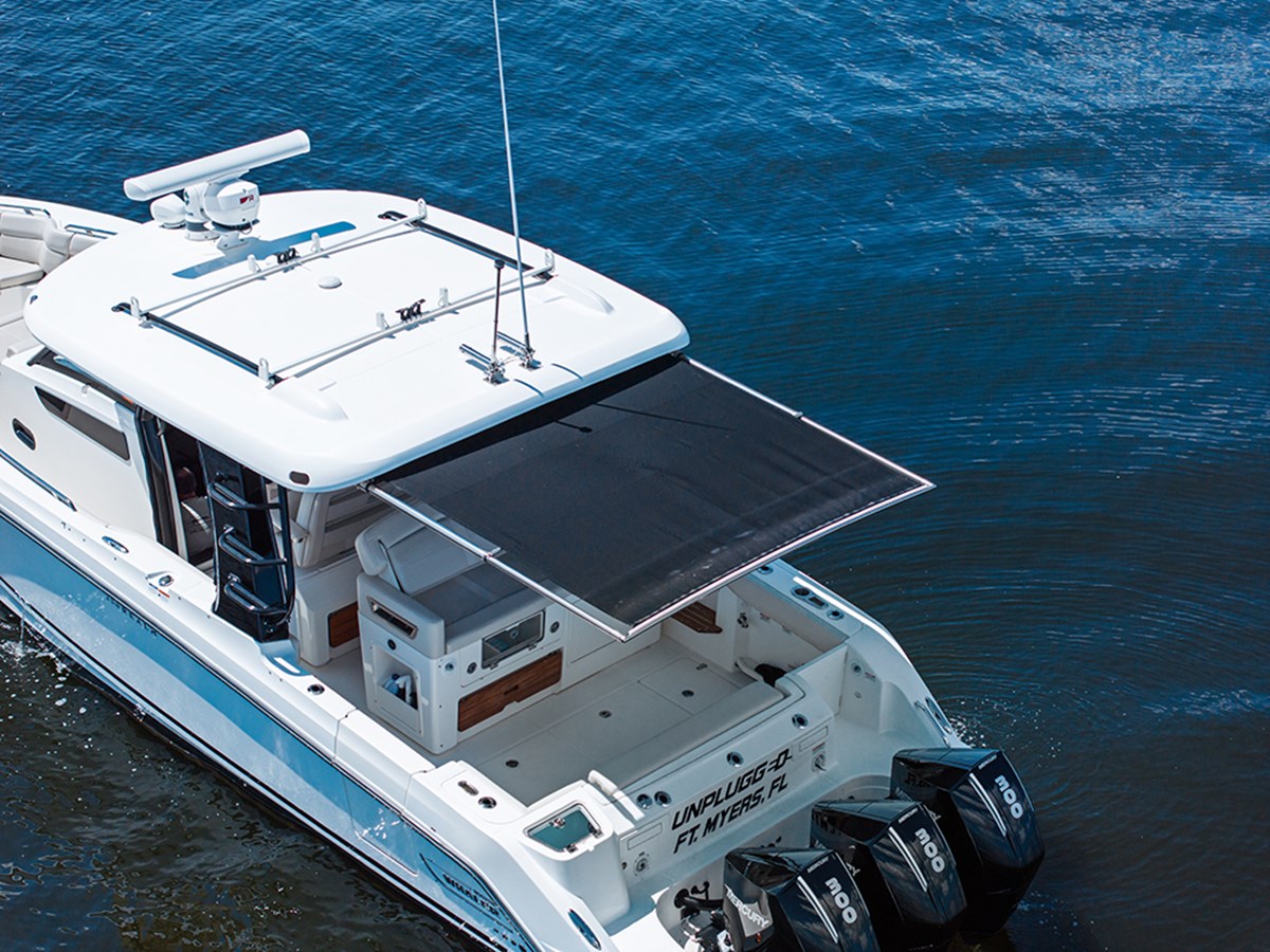 Black canvas bimini