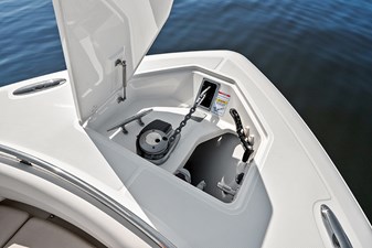 UNPLUGGED 34 Windlass