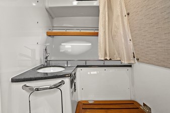 UNPLUGGED 39 Head vanity sink
