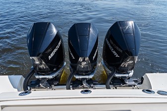 UNPLUGGED 43 Triple engines