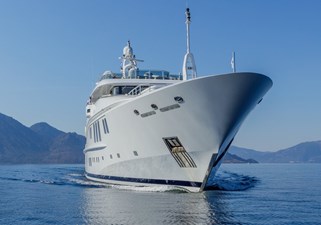 LADY VERA 4 