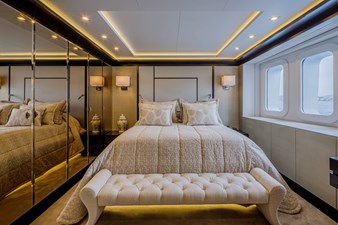 LADY VERA 22 