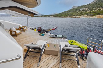LADY VERA 50 