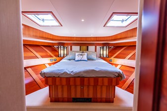 Dawn Trader VII  63 