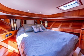 Dawn Trader VII  65 