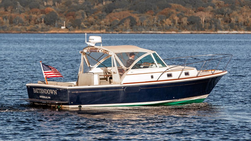BATTENDOWN, 2007 Hunt Yachts Surfhunter 29