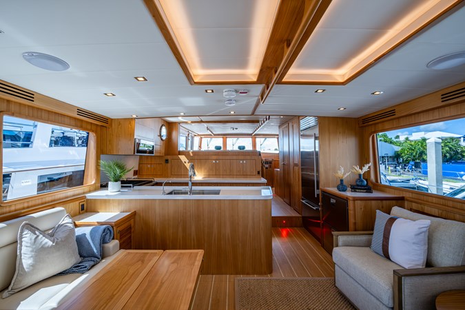 Saloon Looking Forward To Pilothouse